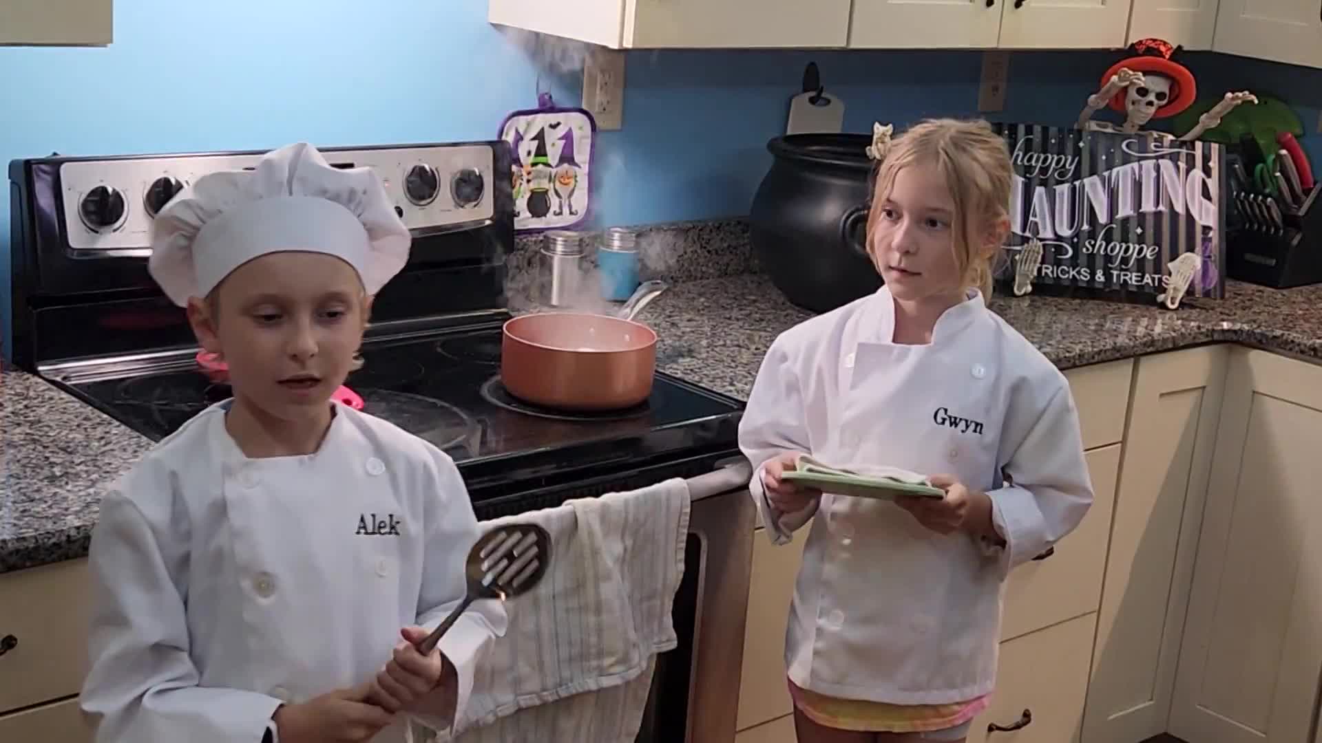 Chefs Gwyn & Alek: Halloween Cooktacular